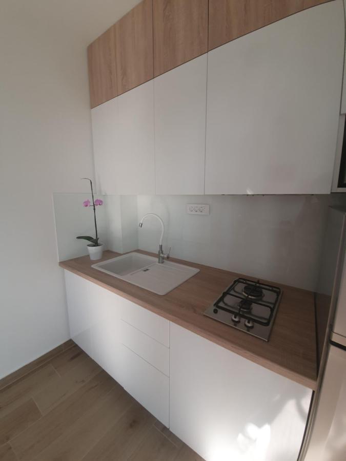 Apartmani Starigrad Paklenica - Danijel Bagian luar foto