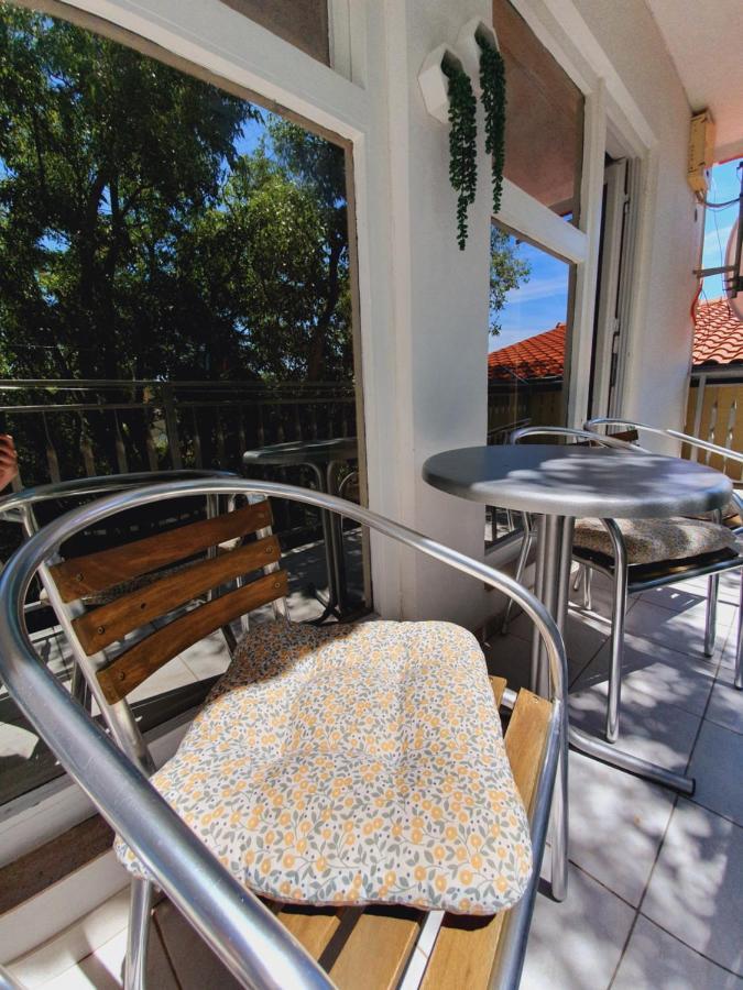 Apartmani Starigrad Paklenica - Danijel Bagian luar foto