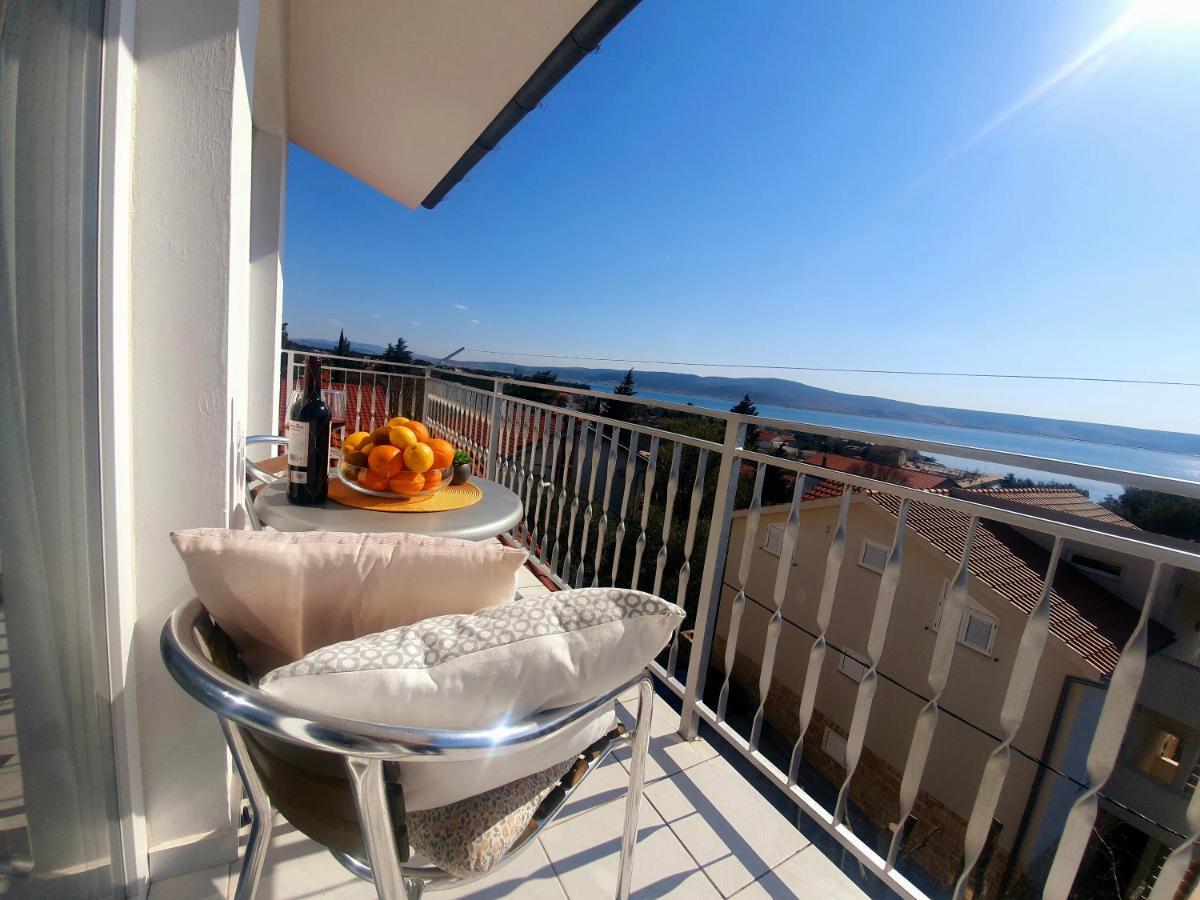 Apartmani Starigrad Paklenica - Danijel Bagian luar foto
