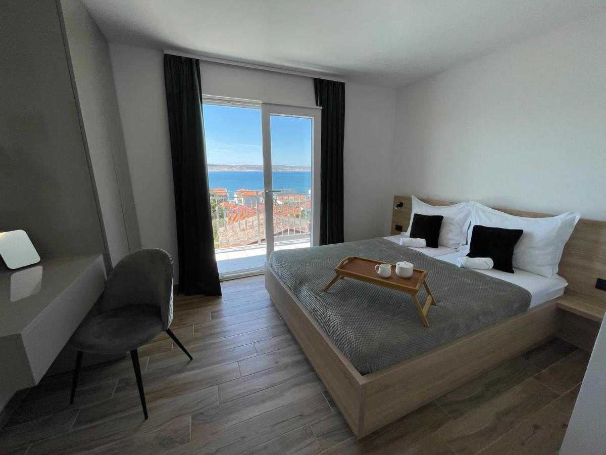 Apartmani Starigrad Paklenica - Danijel Bagian luar foto