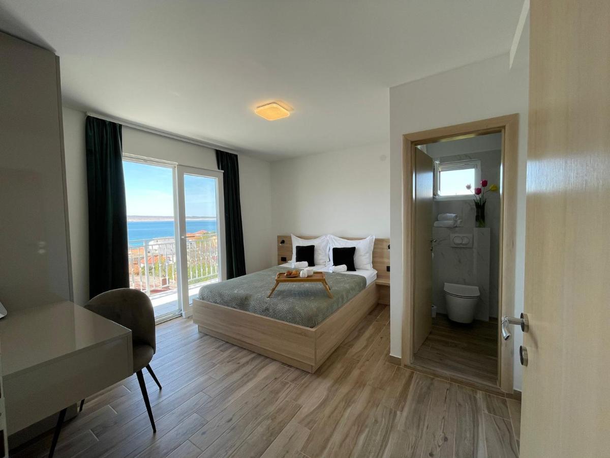 Apartmani Starigrad Paklenica - Danijel Bagian luar foto