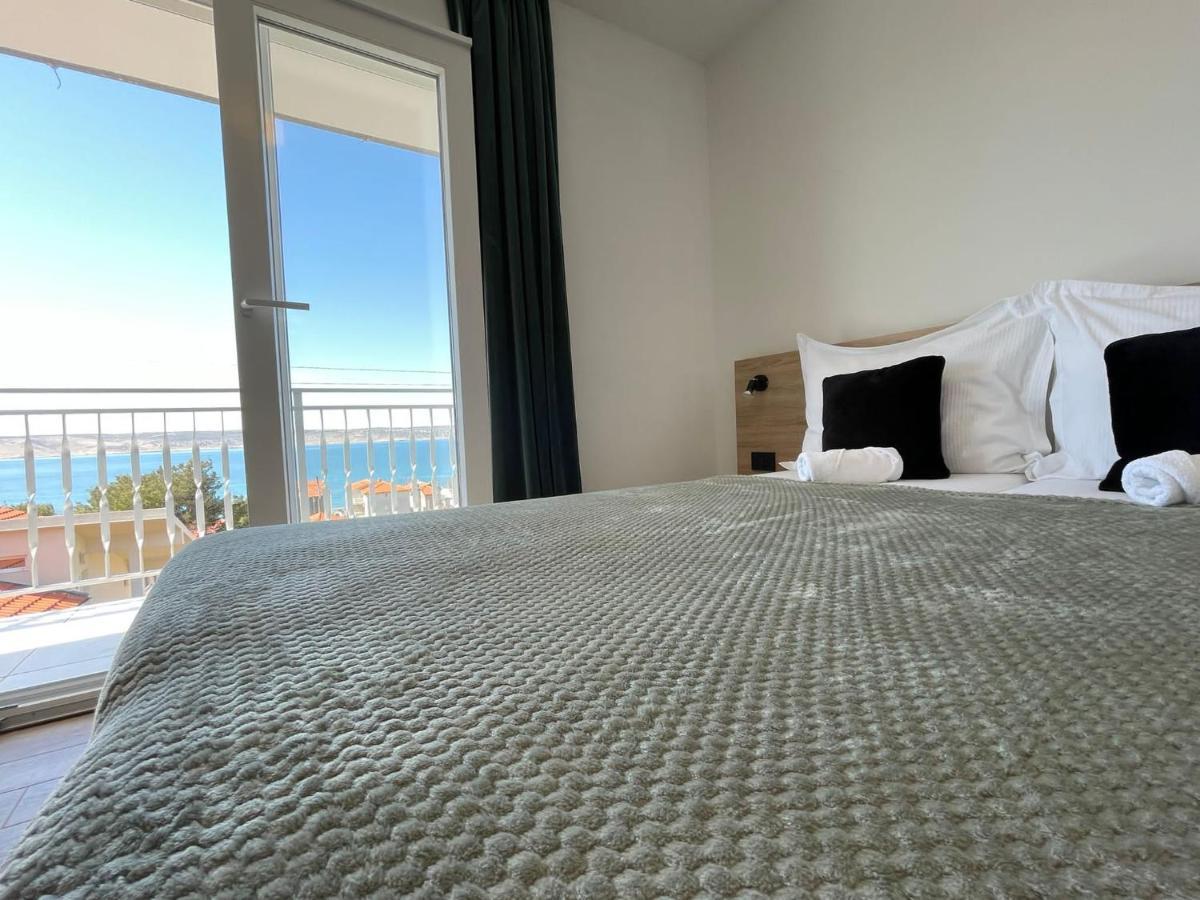 Apartmani Starigrad Paklenica - Danijel Bagian luar foto