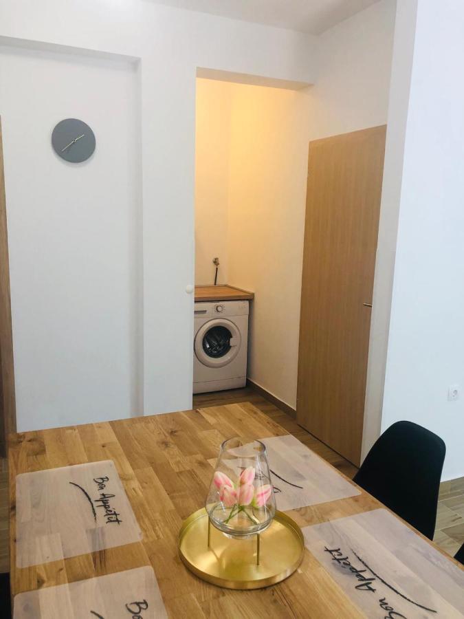 Apartmani Starigrad Paklenica - Danijel Bagian luar foto